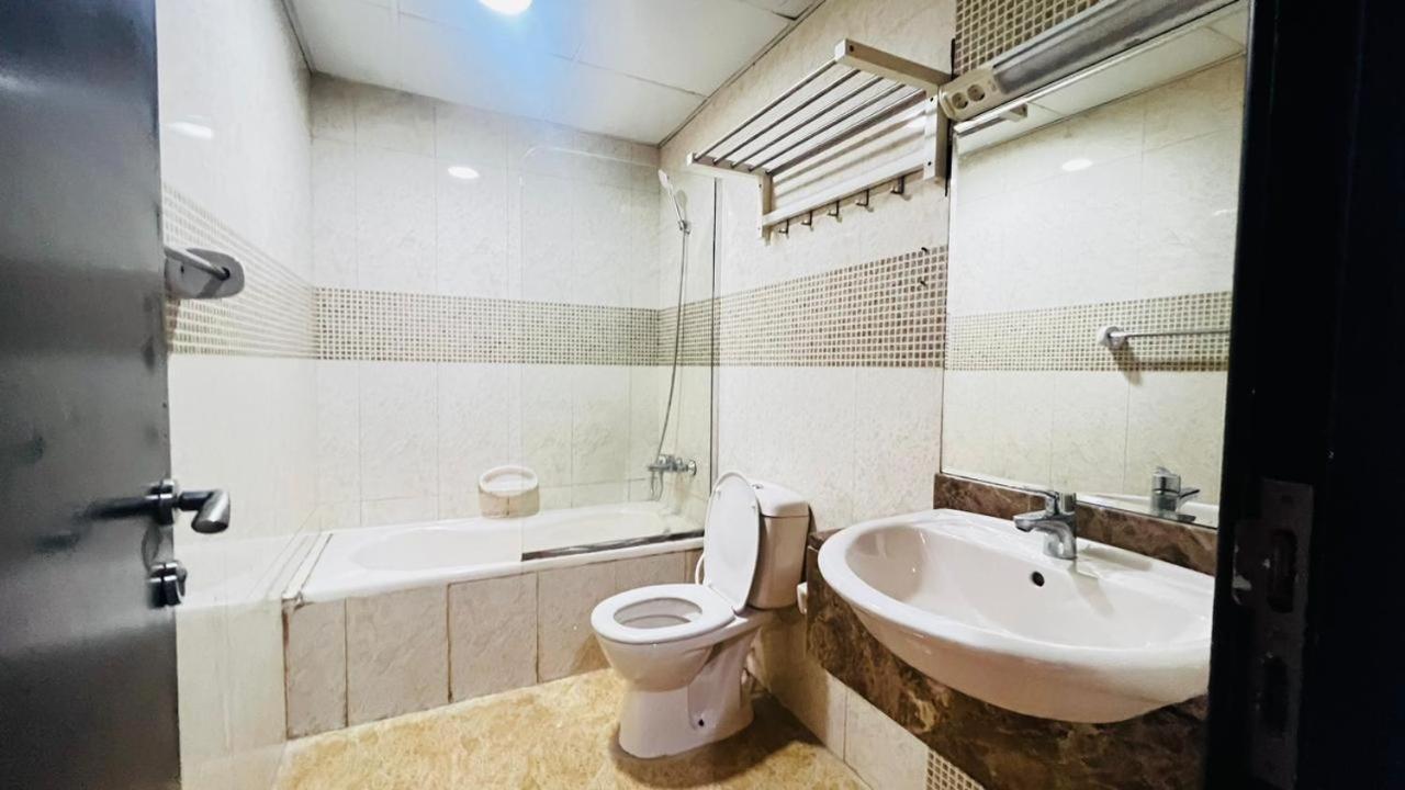 Traveller Partition Room In Al Barsha 1 Near Metro Dubai Exterior foto
