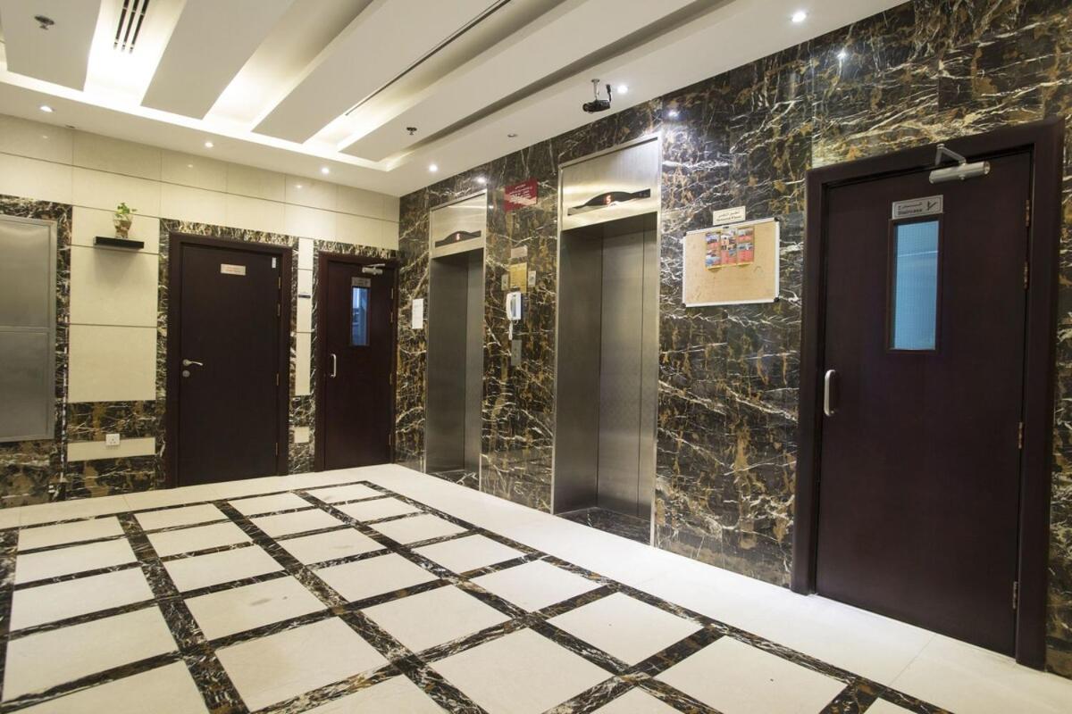 Traveller Partition Room In Al Barsha 1 Near Metro Dubai Exterior foto