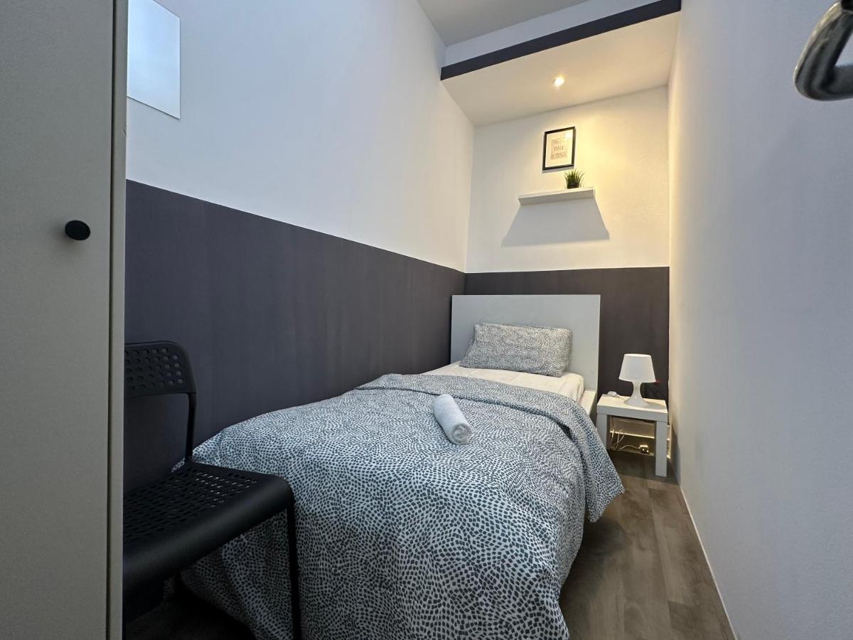 Traveller Partition Room In Al Barsha 1 Near Metro Dubai Exterior foto